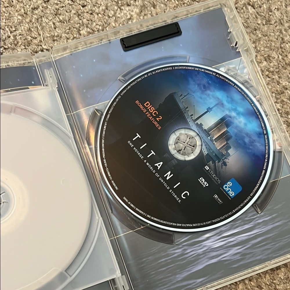 Titanic Mini-Series DVD Set / 2-Disc Set - Picture 4 of 4